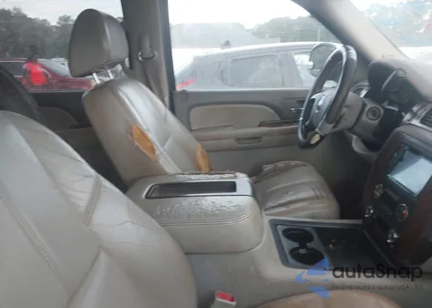 2007 Chevrolet Tahoe Lt from USA, damaged, VIN 1GNFC13097J231901